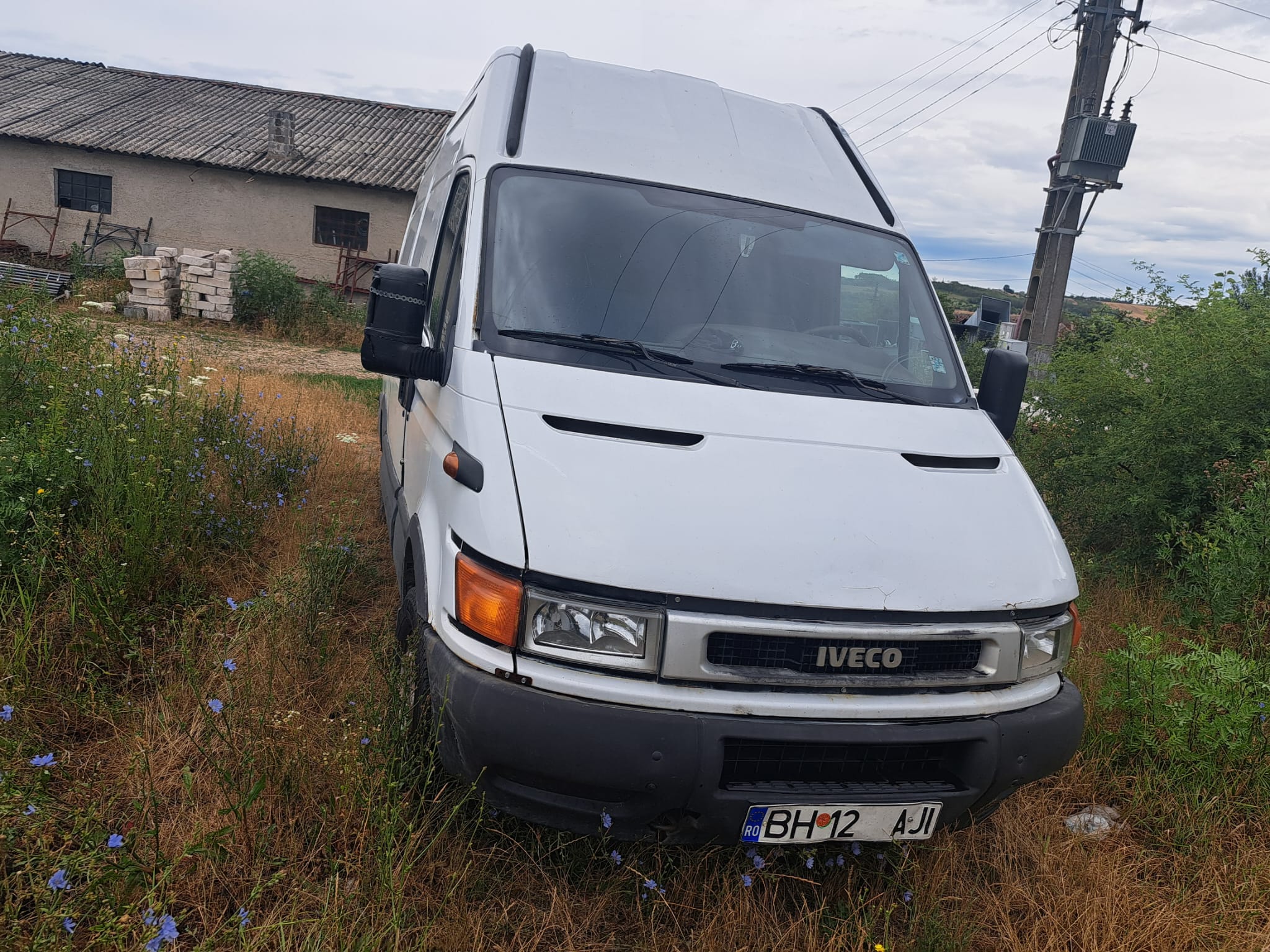 Vanzare BUNURI 5 2d78fe5d ccf6 4ac4 ad14 068b26f8c929