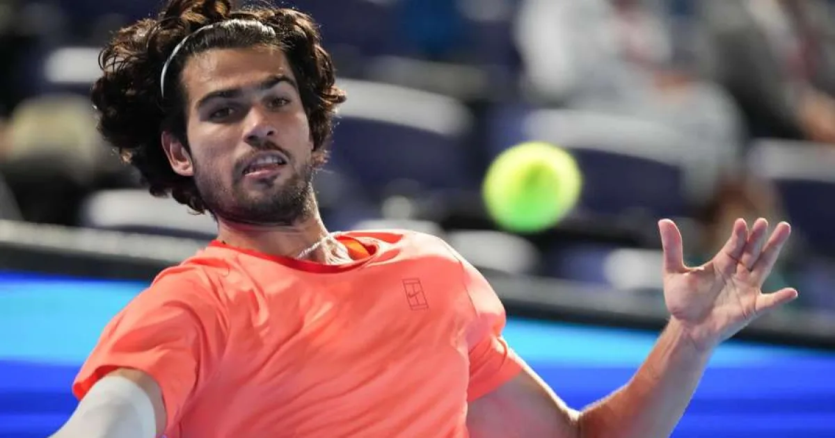 Alcaraz joacă împotriva lui Arnaldi la Tokyo; Gauff și Swiatek debutează la Beijing