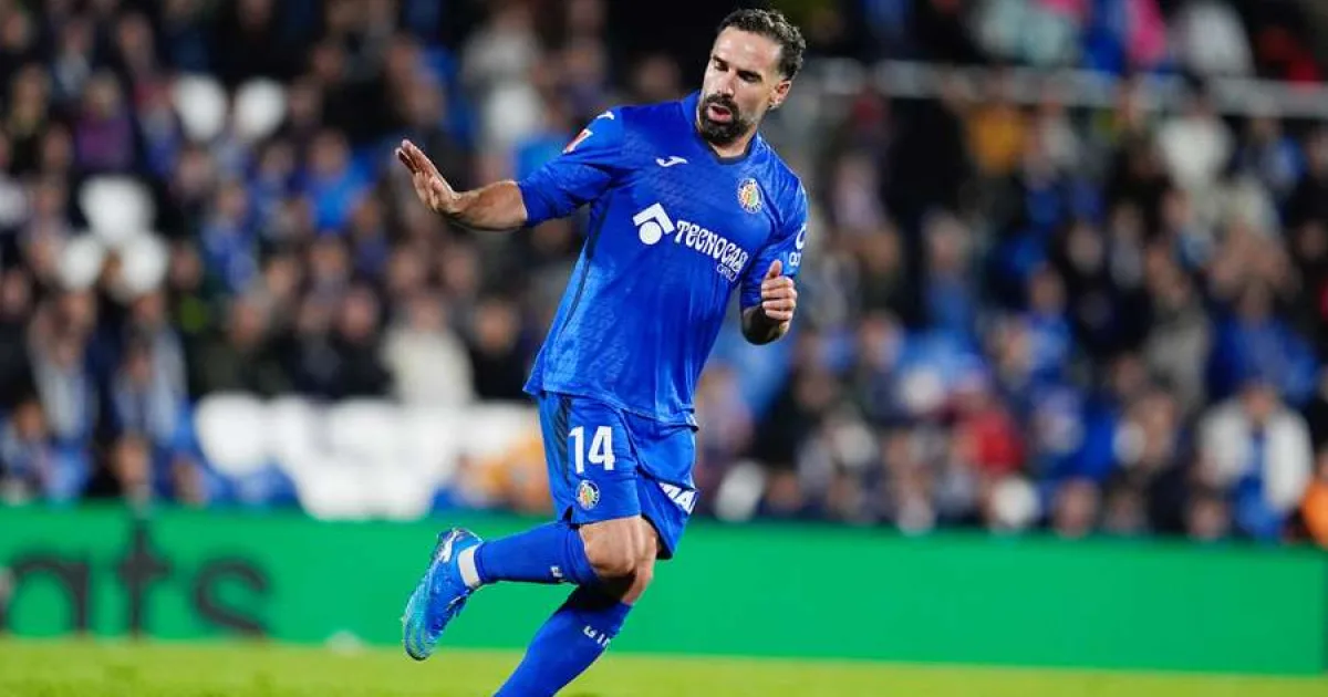 Carvajal îi răspunde lui Arbeloa: „Ar trebui să explice ce a vrut să spună” 2 Carvajal îi răspunde lui Arbeloa: „Ar trebui să explice ce a vrut să spună”
