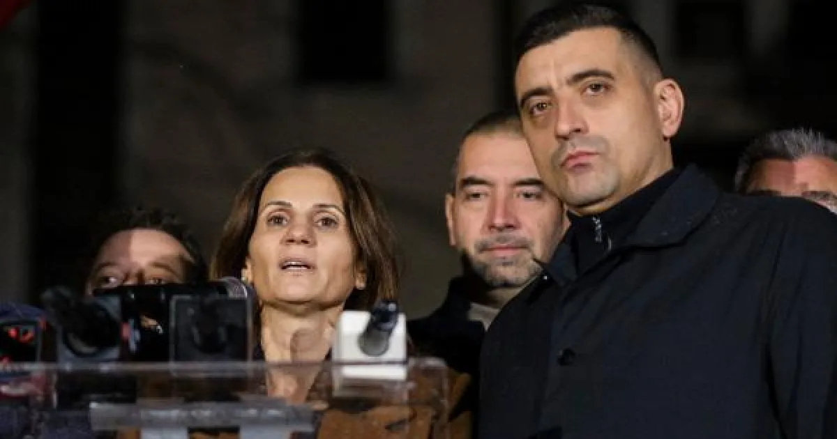 Grindeanu: Dacă ceasul era de zeci de mii de euro, trebuia trecut în declarația de avere 2 Grindeanu: Dacă ceasul era de zeci de mii de euro, trebuia trecut în declarația de avere