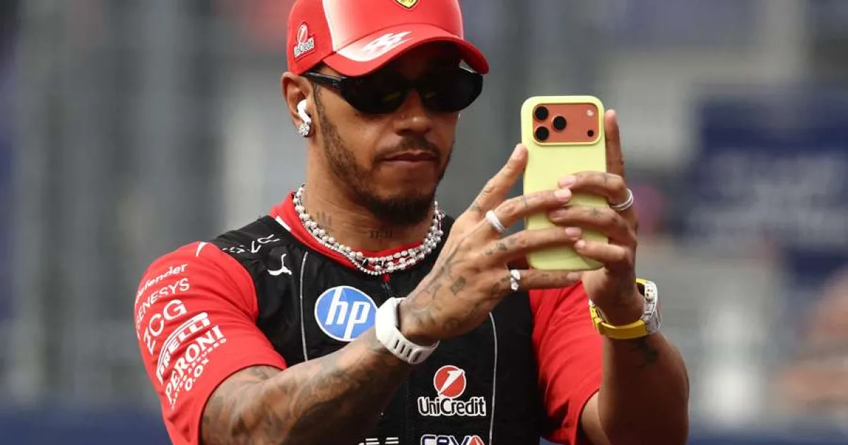 Hamilton dezvăluie cărui pilot i s-a apropiat cel mai mult 2 Hamilton dezvăluie cărui pilot i s-a apropiat cel mai mult