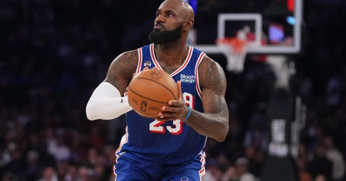 LeBron James, după debutul cu 76ers: „E o binecuvântare să joci la Madison Square Garden” 2 LeBron James, după debutul cu 76ers: „E o binecuvântare să joci la Madison Square Garden”