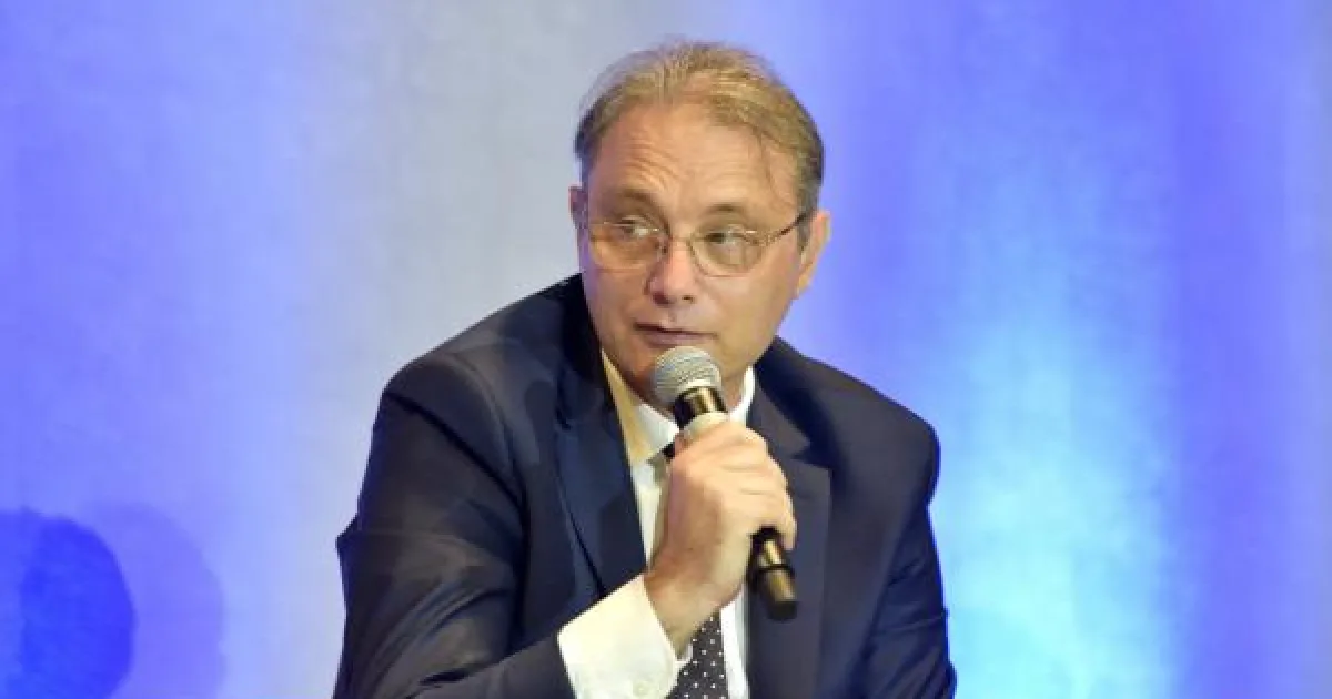 Luca Niculescu vrea guvern hibrid. Nervozitate în PSD, Bolojan are o condiție 2 Luca Niculescu vrea guvern hibrid. Nervozitate în PSD, Bolojan are o condiție
