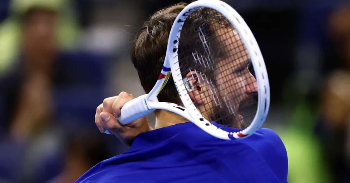 Medvedev, gest emoționant pentru un fan lovit la Beijing