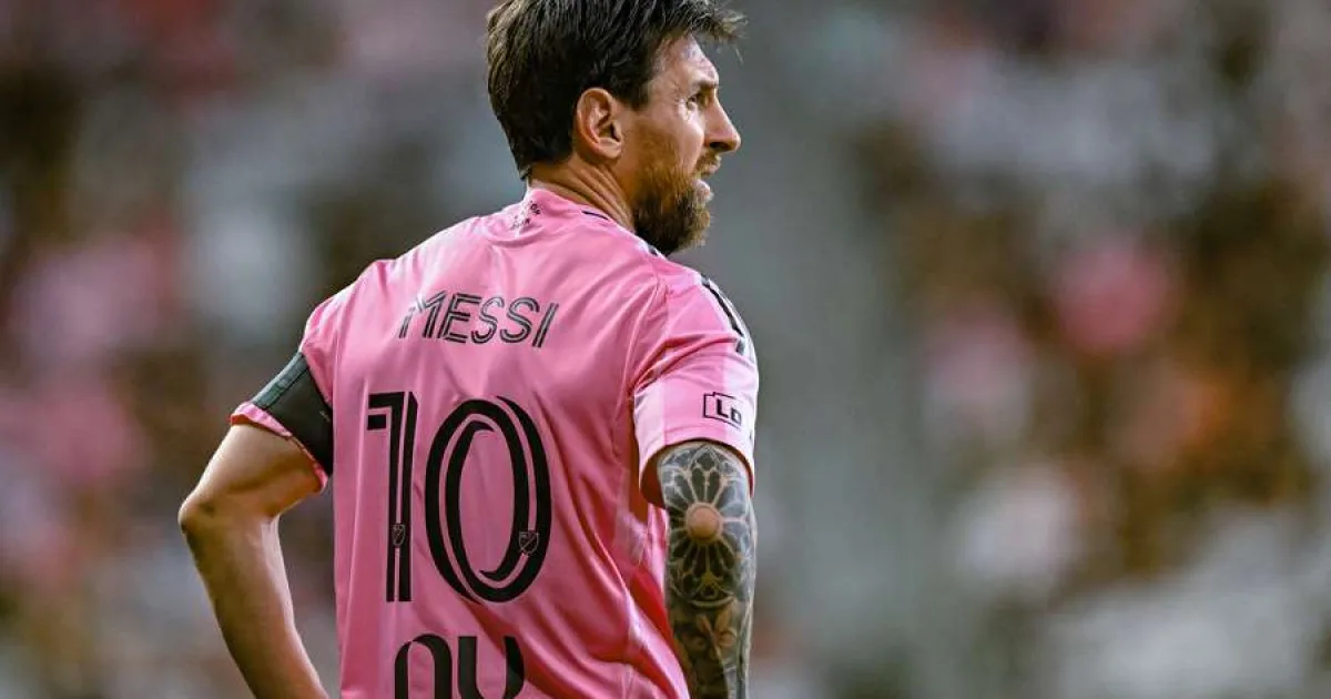Messi scapă de suspendare după cinci cartonașe galbene datorită regulii speciale din MLS 3 Messi scapă de suspendare după cinci cartonașe galbene datorită regulii speciale din MLS