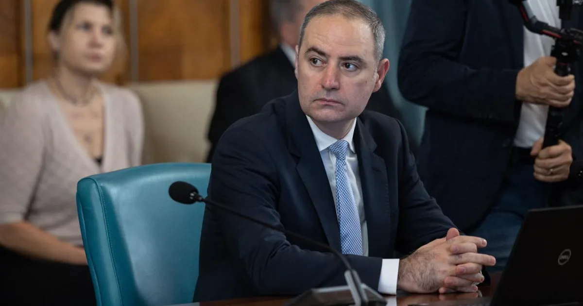 Rectificare bugetară 2026: ministerele care primesc bani în plus și de unde se taie 2 Rectificare bugetară 2026: ministerele care primesc bani în plus și de unde se taie