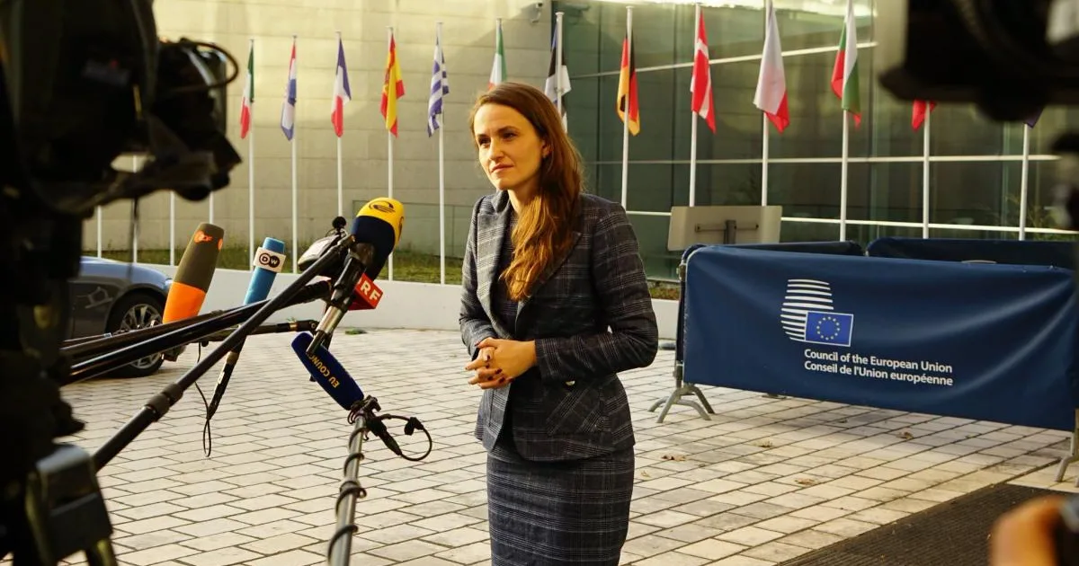 Scandal după semnătura Oanei Țoiu pe veto-ul UE. Senatul cere oprirea demersului